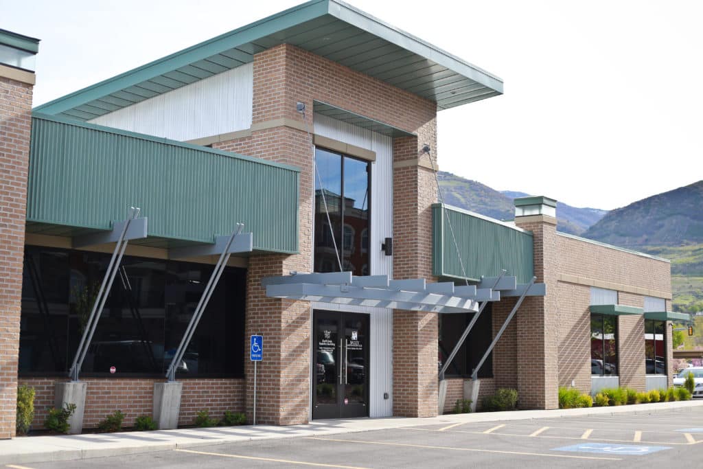 Bailey Orthodontics in Bountiful Utah dental office building